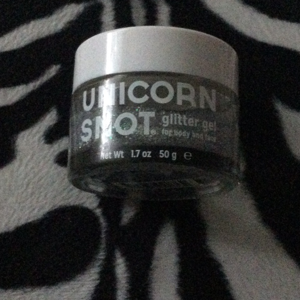 Unicorn as it face and body glitter